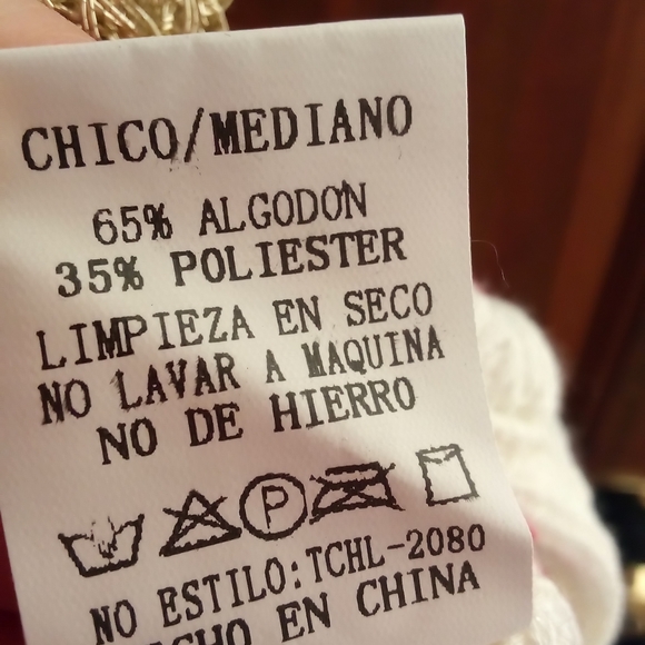 Very cute layering top - Picture 7 of 7